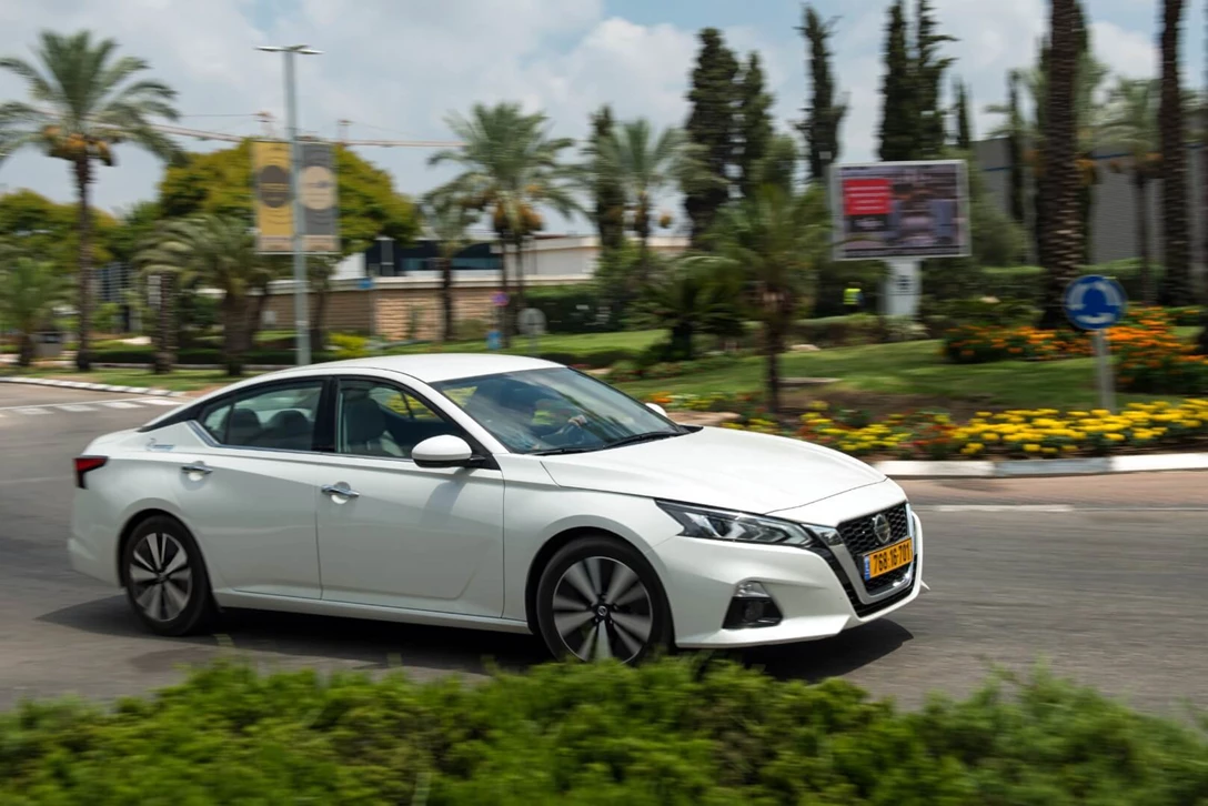 1620926-09-BY BENNY DOUTSH-20.jpg