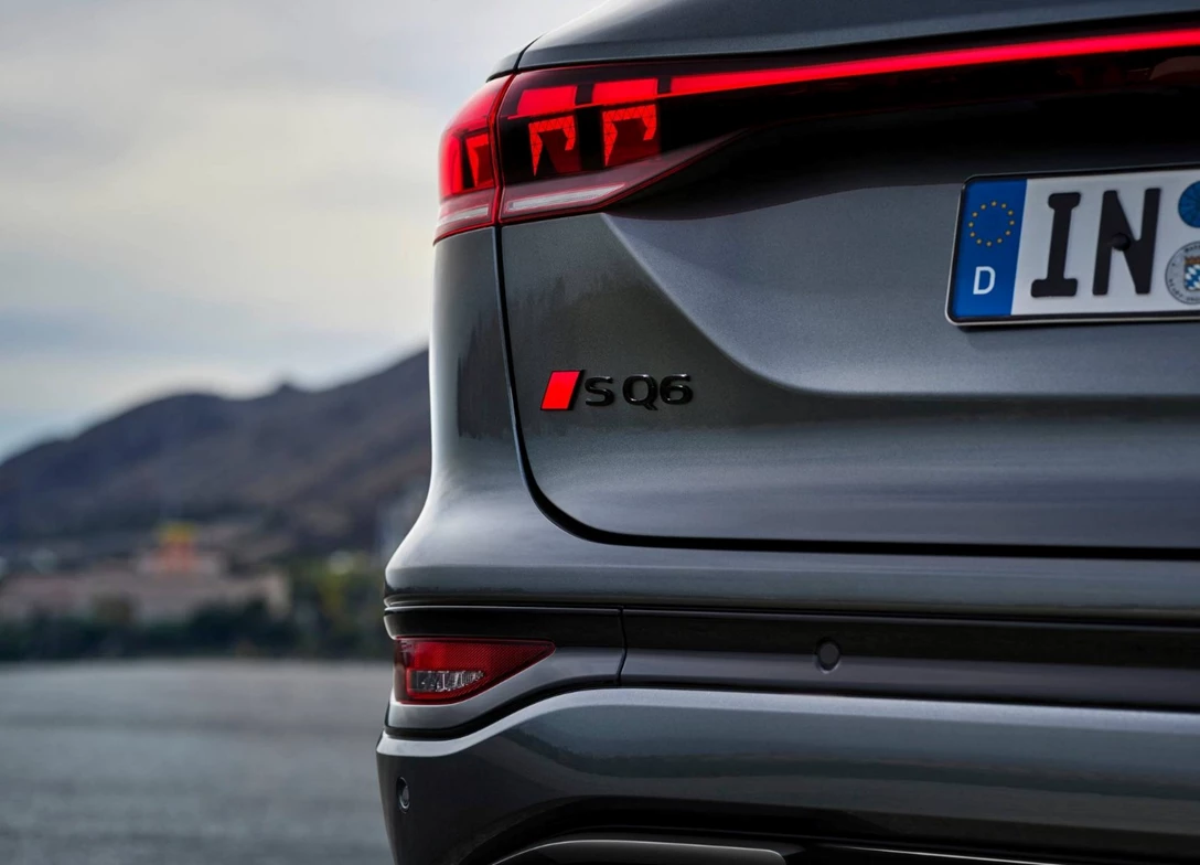 1705898-Audi-Q6_e-tron-2025 (17).jpg