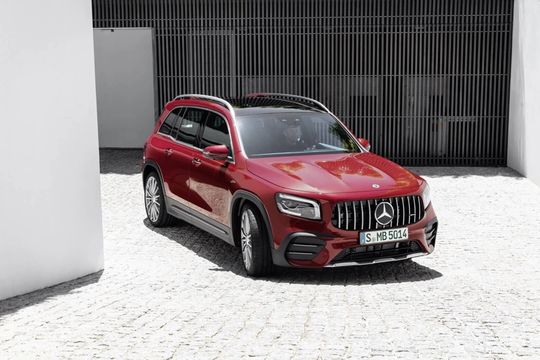 1621491-19C0560_052 [Desktop Resolution].jpg