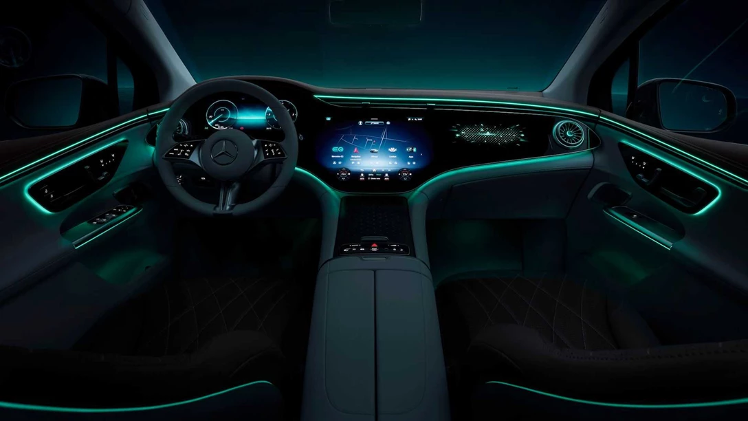 1665404-mercedes-benz-eqe-suv-interior-teaser.jpg