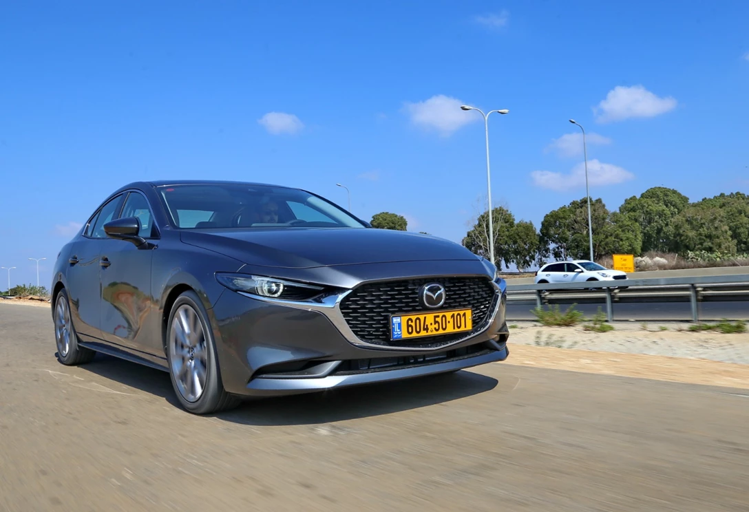 1622699-rotemi110919mazda3 (457).JPG