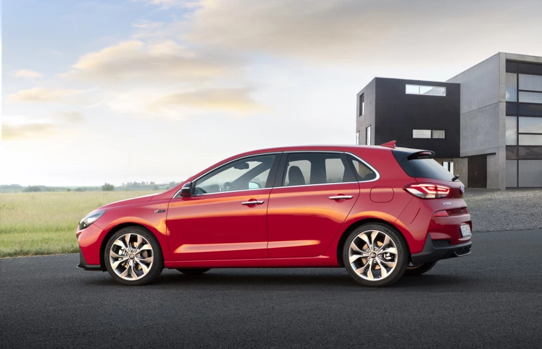 1599078-Hyundai i30 N Line (13).jpg