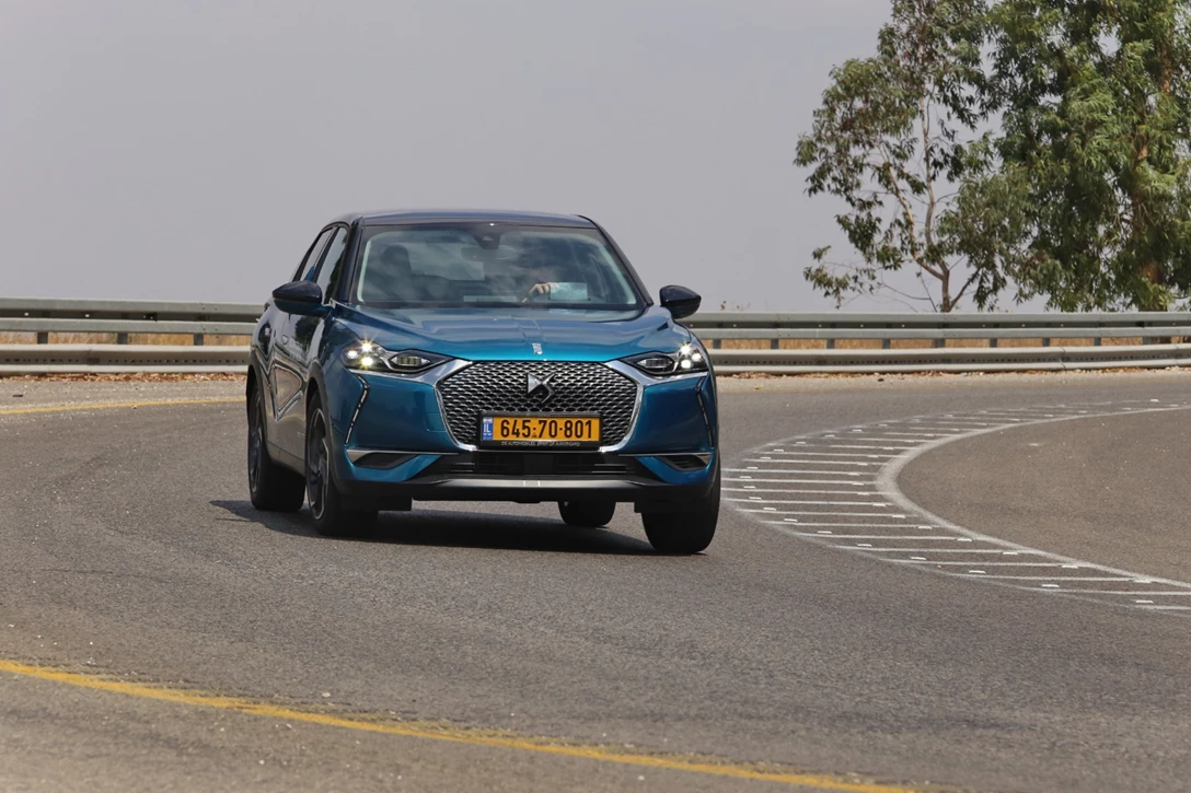 1624695-rotemi090919ds3cross (337).JPG