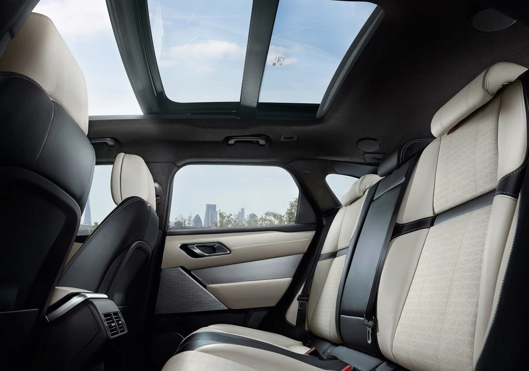 1595294-Land_Rover-Range_Rover_Velar 8.jpg