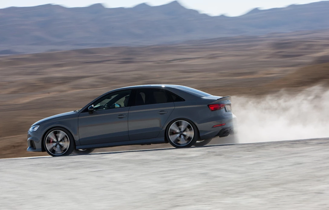 1593849-אודי RS3 מבחן דרכים (5).jpg