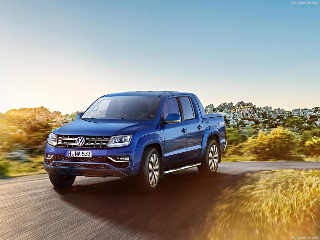 1589231-Volkswagen-Amarok 1.jpg