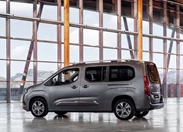 1660779-Toyota-ProAce_City_Verso-2022-03.jpg