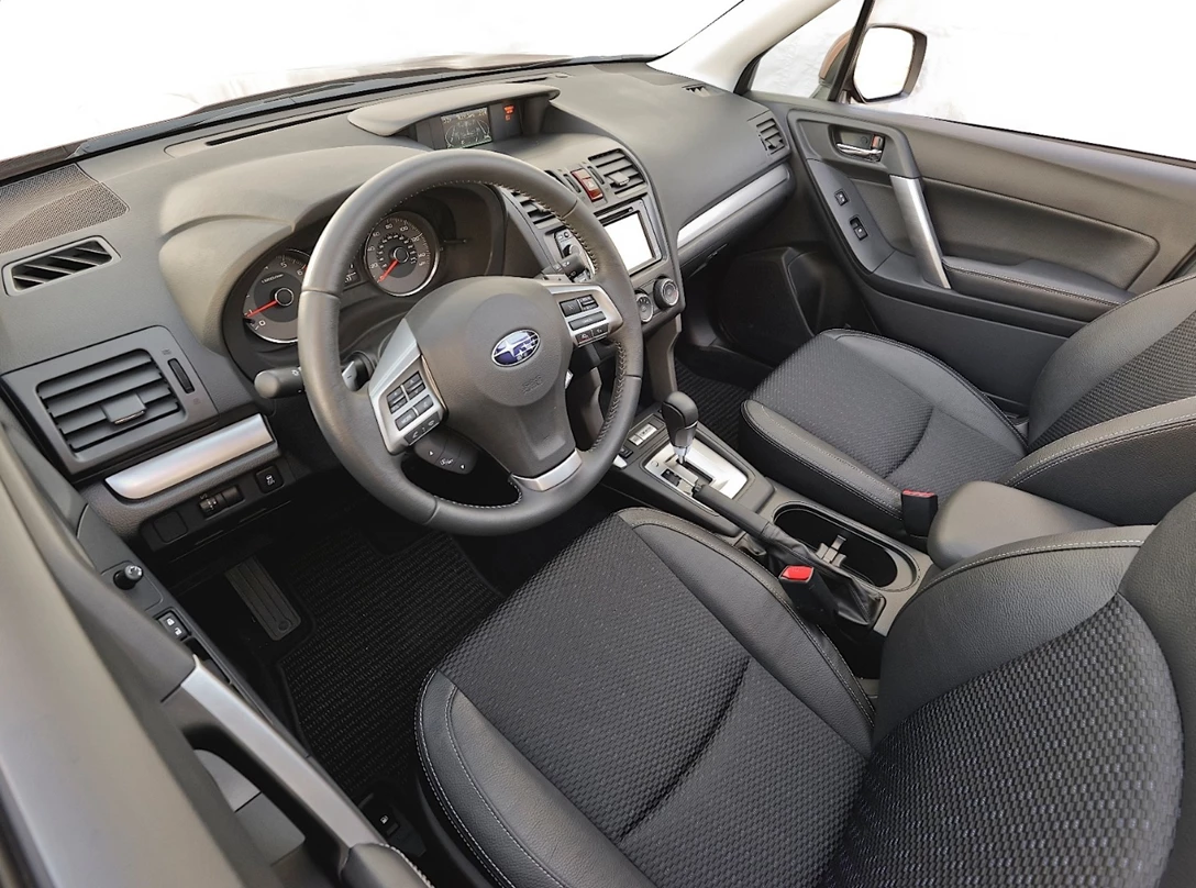 1657866-Subaru-Forester-2014-05.jpg