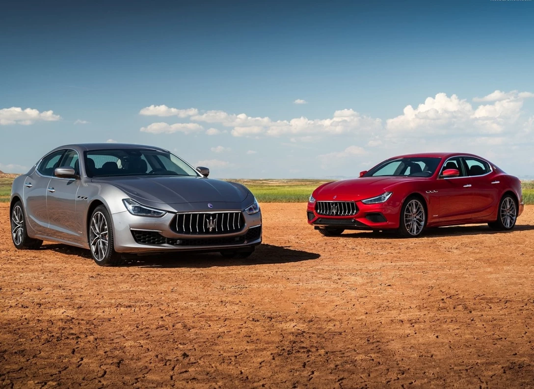 1664099-Maserati-Ghibli-2022-03.jpg