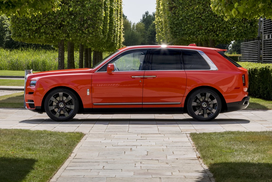 1632294-רולס רויס קאלינן (7).jpg