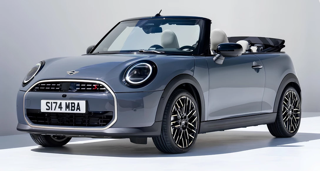 1704168-Mini-Cooper_S_Convertible-2024-main.jpg