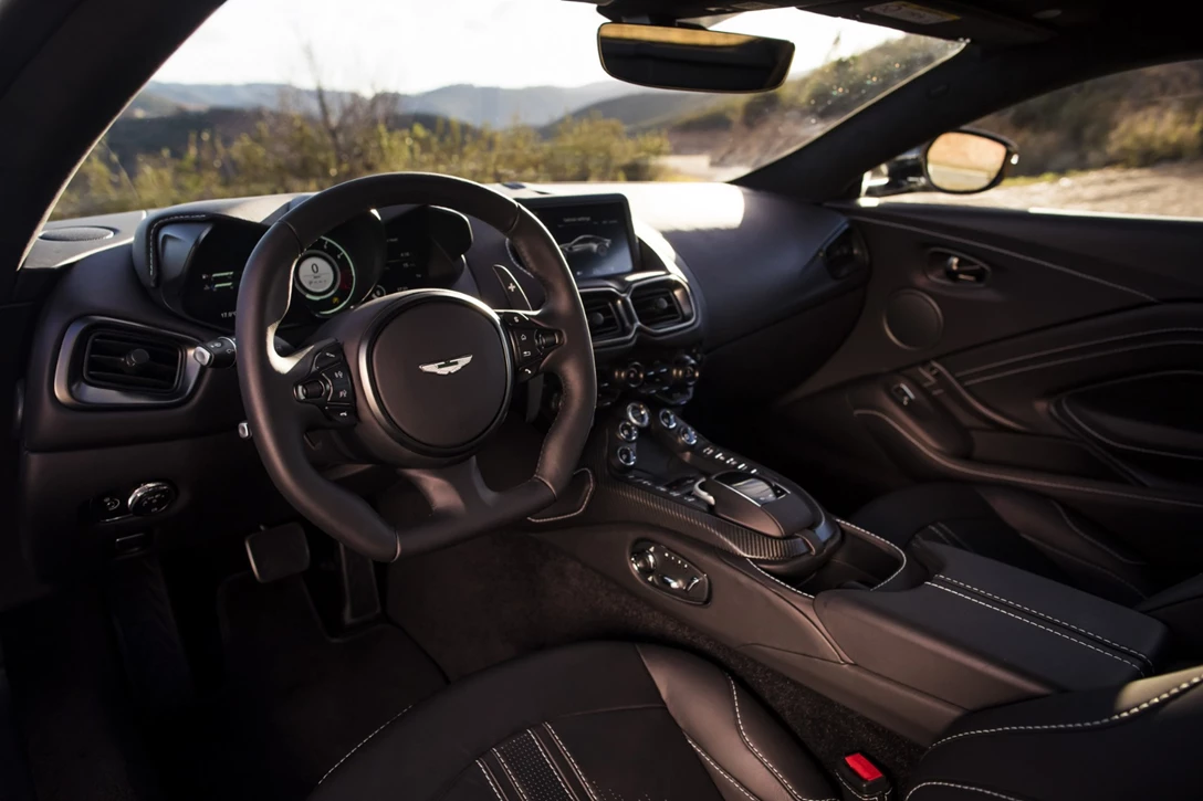 1599142-אסטון מרטין ואנטג מבחן דרכים השקה (31).jpg