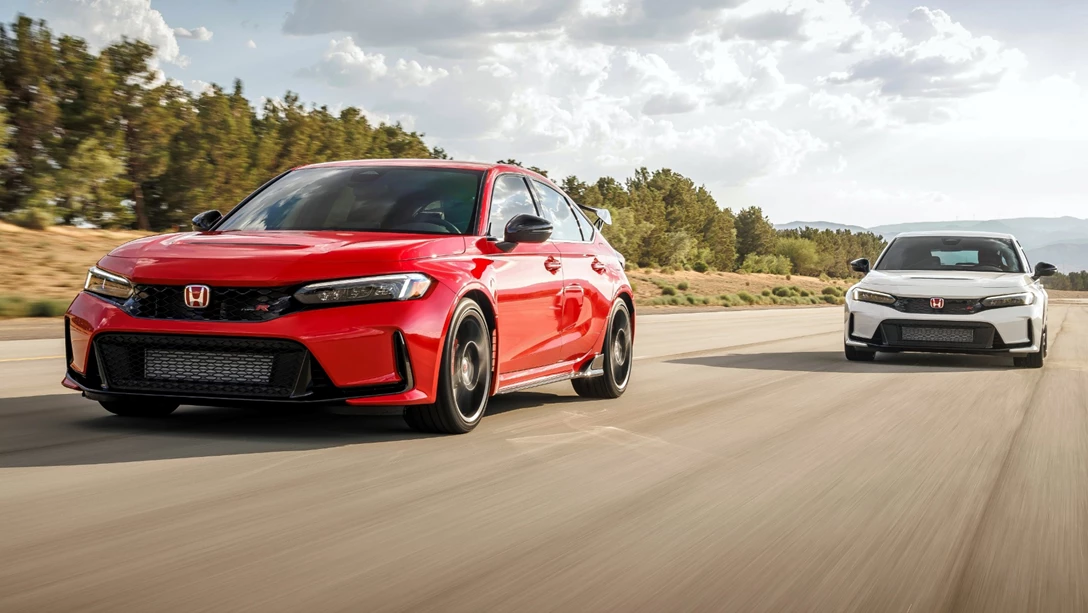 1680703-01115 2023 Civic Type  R-min.jpg