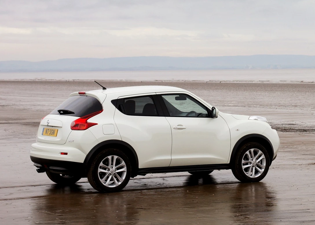 1657472-Nissan-Juke-2011-02.jpg