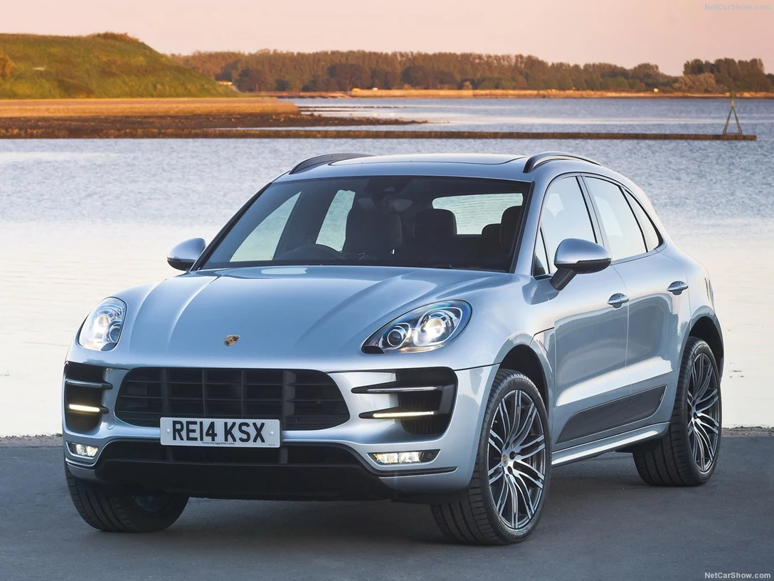 1591132-Porsche-Macan 1.jpg