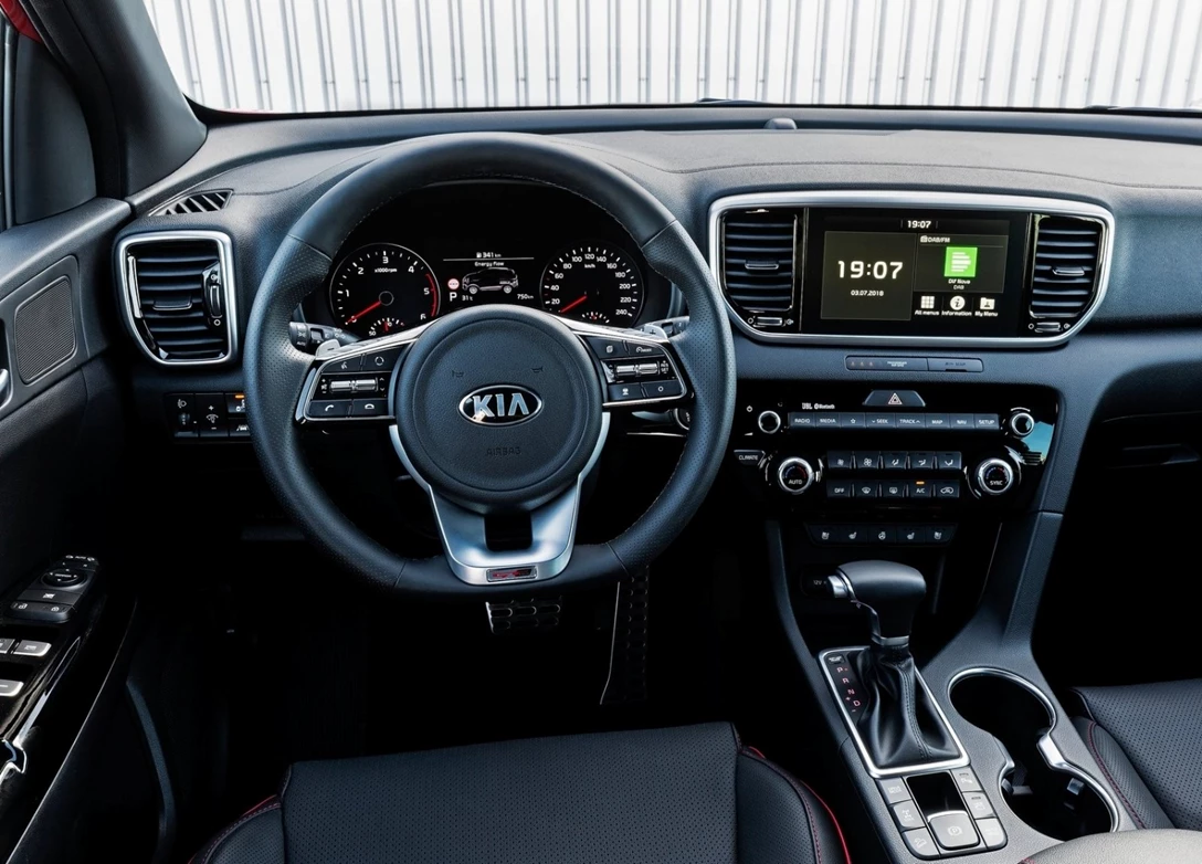 1654766-Kia-Sportage-2019-1600-36.jpg