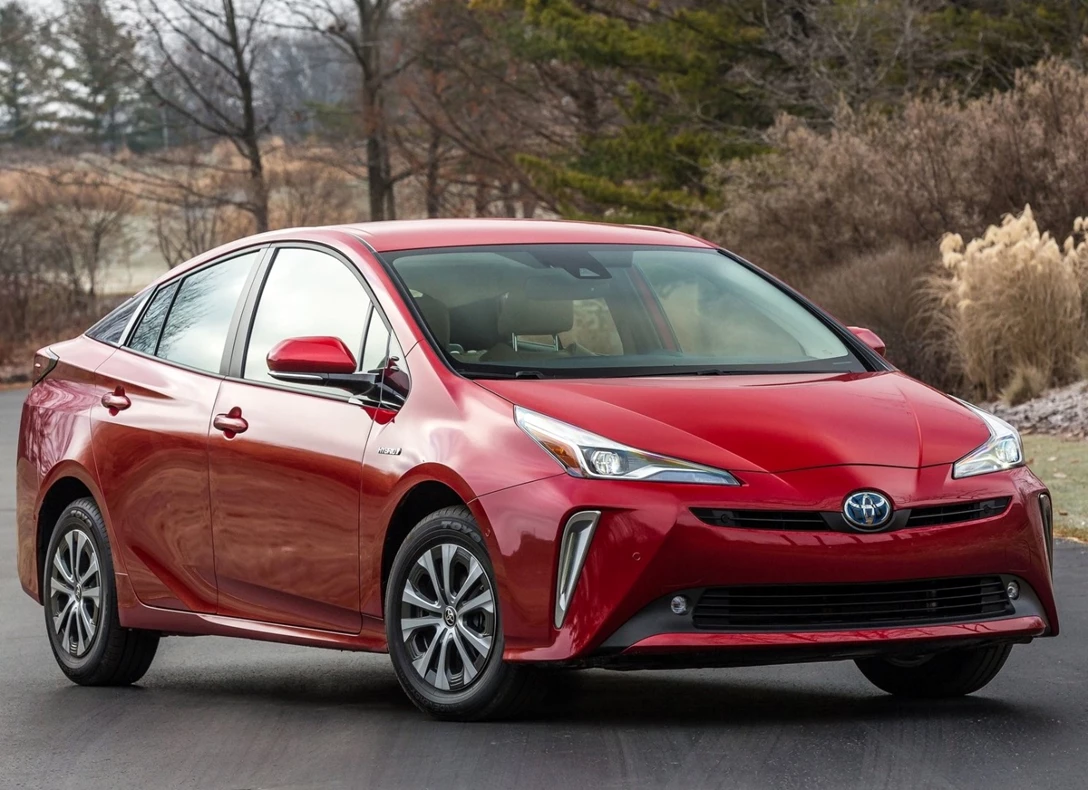 1653907-Toyota-Prius-2022-06.jpg
