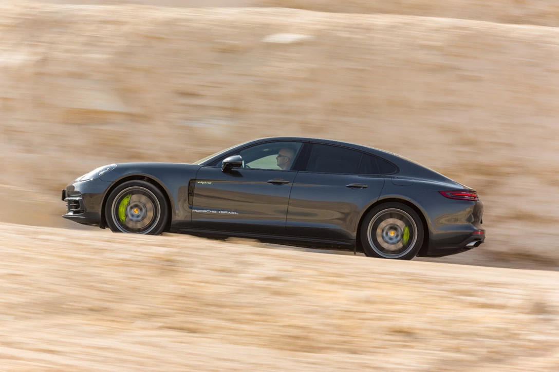 1591898-פורשה פאנאמרה הייבריד מבחן דרכים - תומר פדר (11).jpg