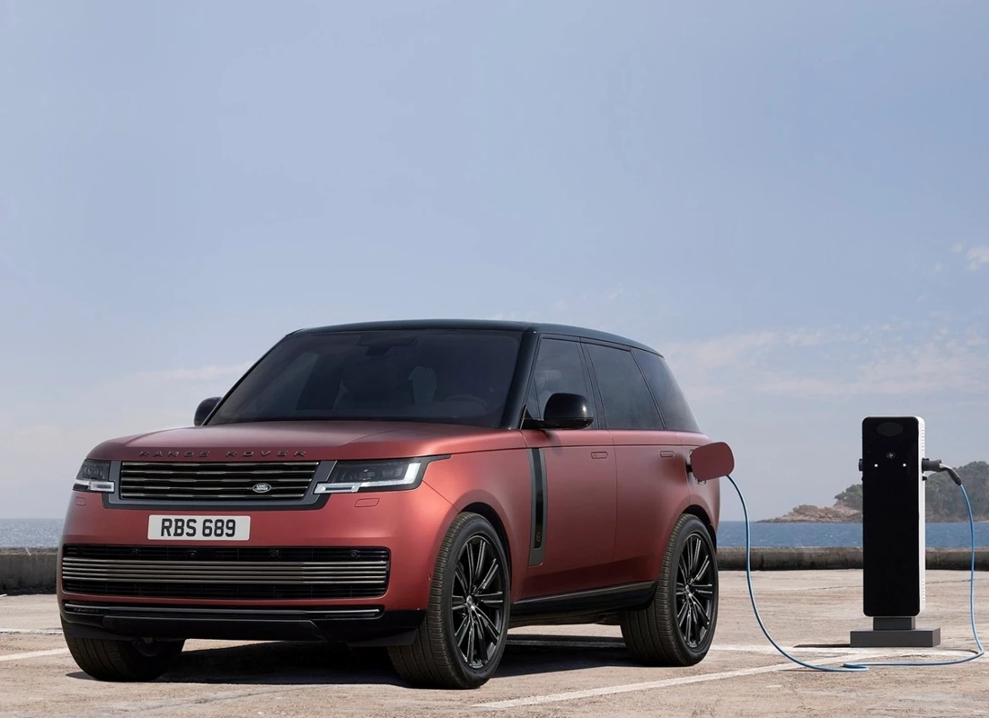 1660486-Land_Rover-Range_Rover-2022-04.jpg