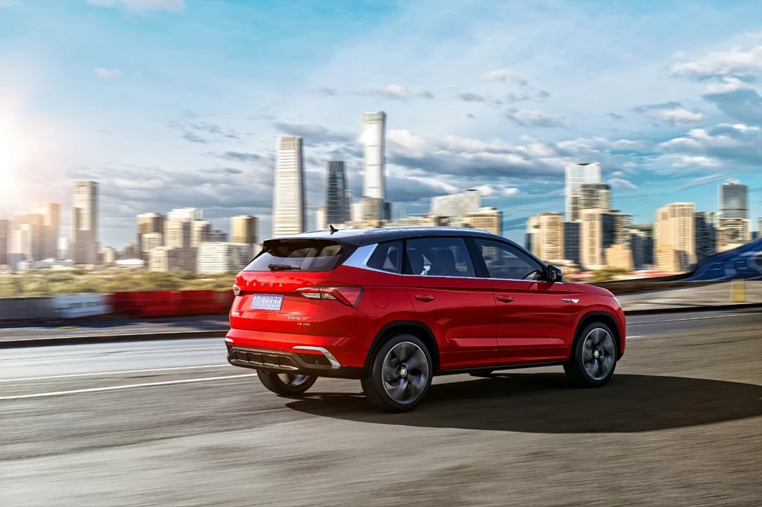 1624653-04_KAMIQ GT.jpg