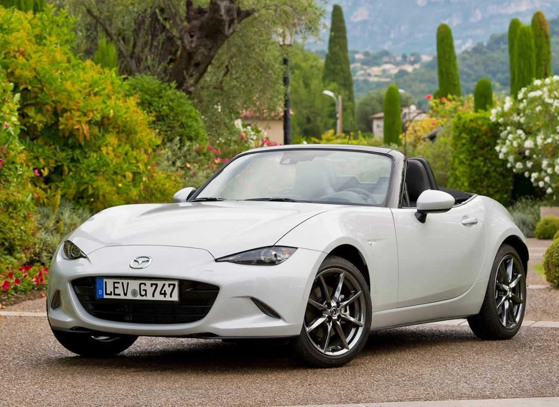1652484-Mazda-MX-5-2021-04.jpg