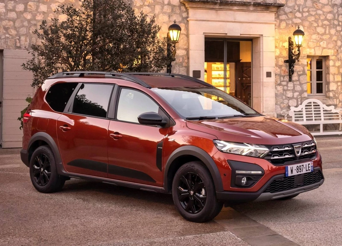 1699706-Dacia-Jogger-2024-01.jpg