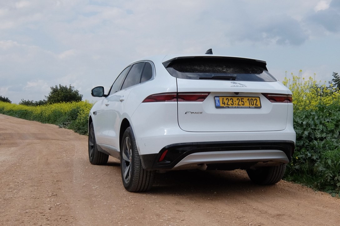 1641937-יגואר F פייס  - 12.jpeg