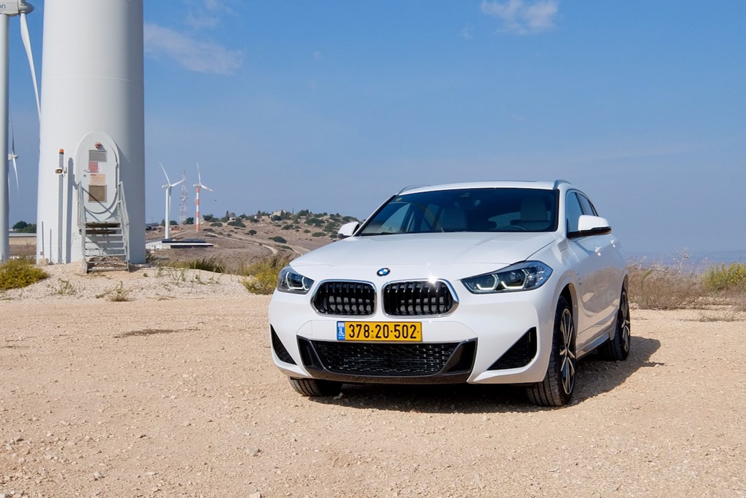 1636995-במוו X2 PHEV - 3.jpeg
