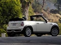 1660927-Mini-Cooper_S_Convertible-2015-04.jpg