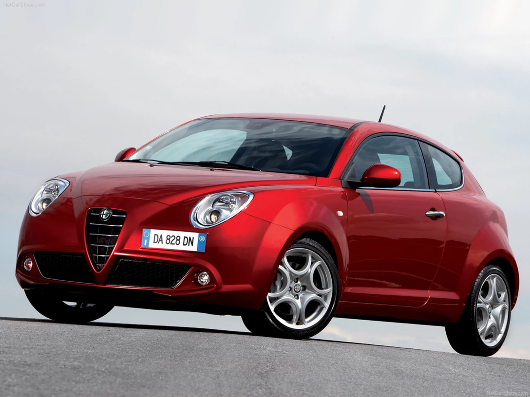1585535-Alfa_Romeo-Mi.To 1.jpg