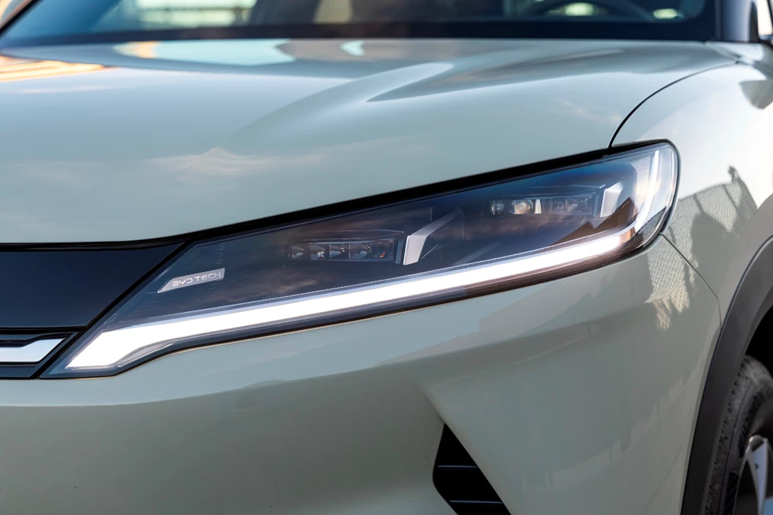 1706605-Atto 2_Hiking green_details_11.jpg