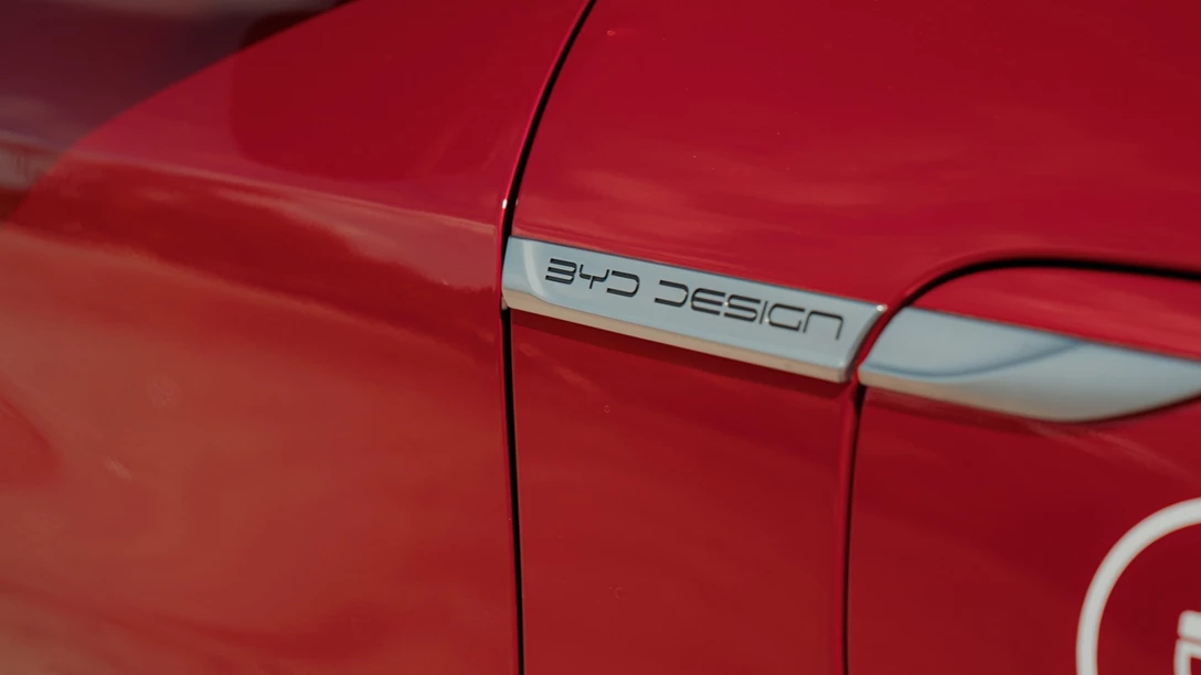 1672461-BYD ATTO 3.00_47_18_15.Still051 copy.jpg