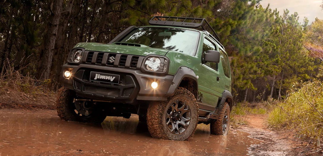 1664929-Suzuki-Jimny-14.jpg