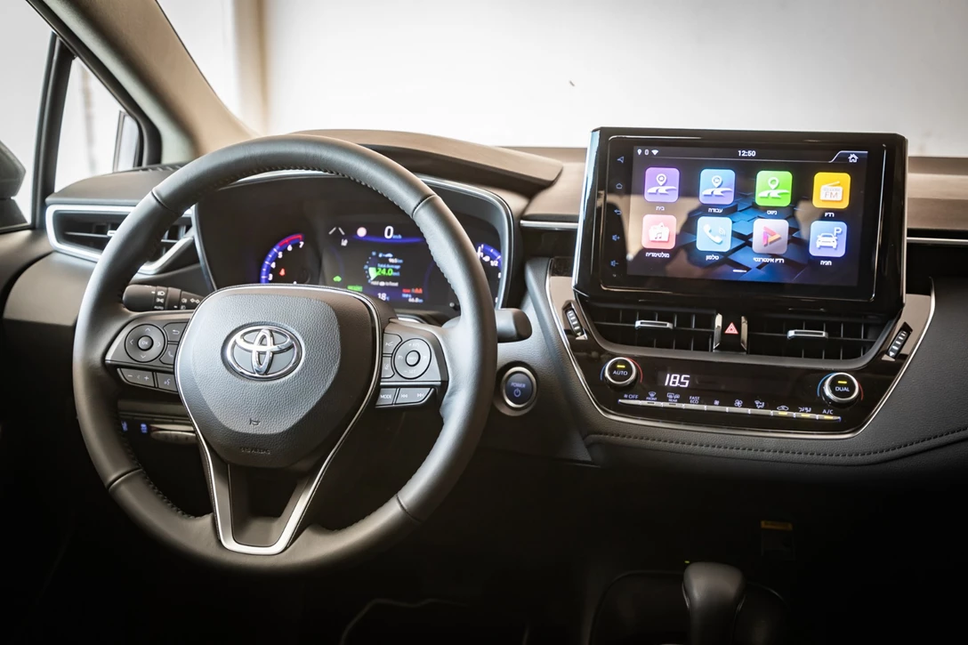 1614015-טויוטה קורולה 1 (21).jpg