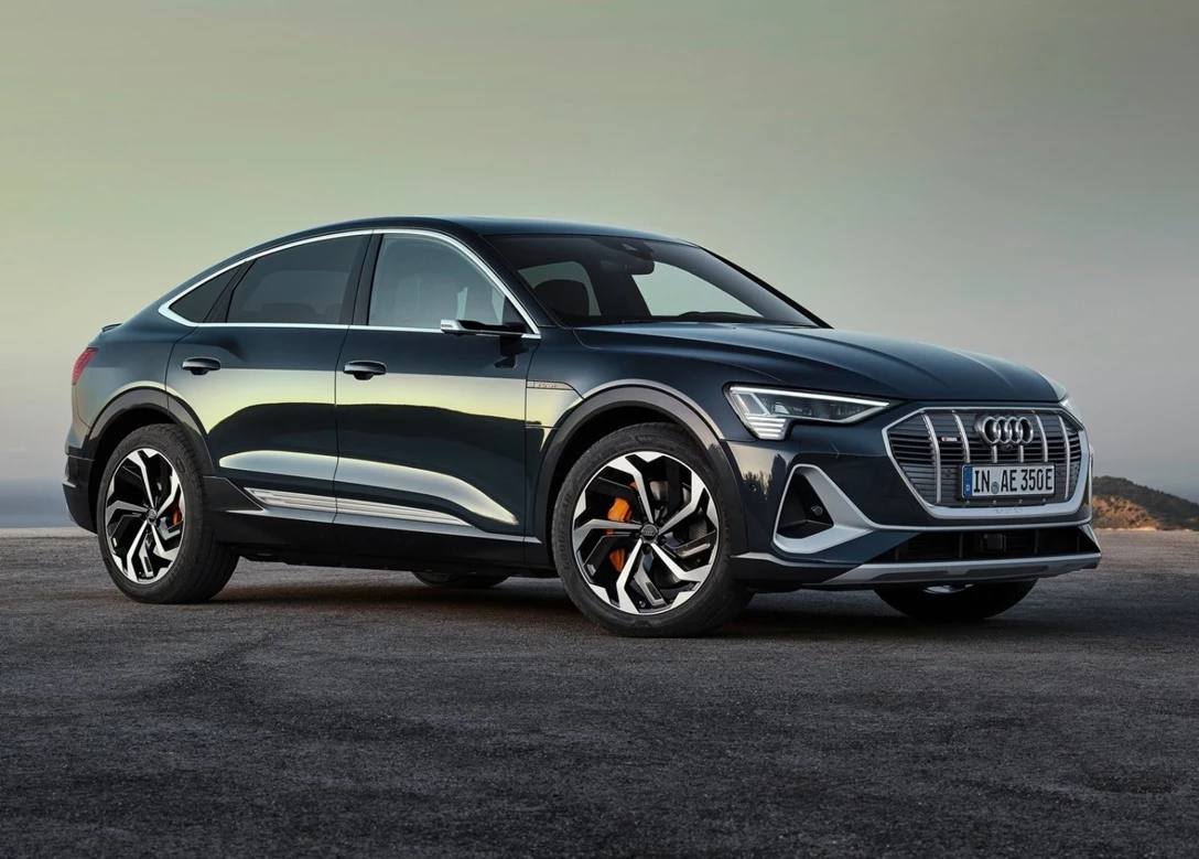 1636703-Audi-e-tron_Sportback-2021-03.jpg