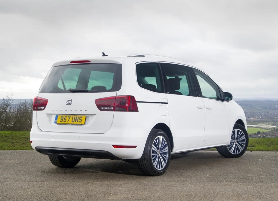 1665135-Seat-Alhambra-2018-03.jpg