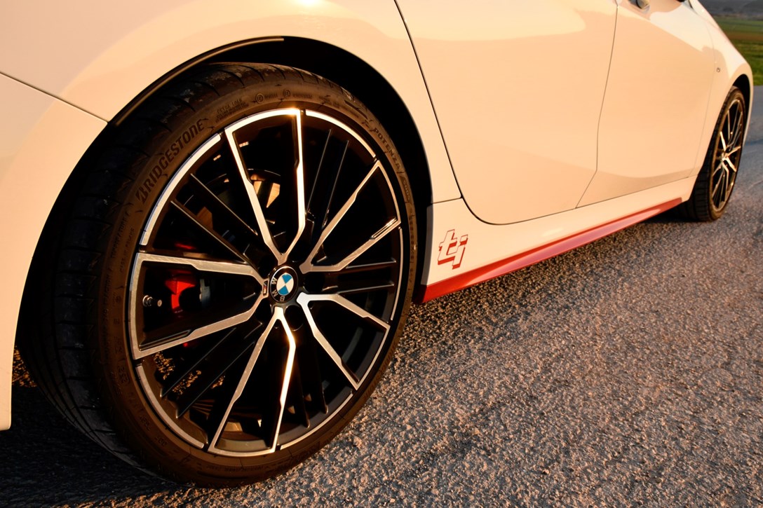 1657455-128TI - 10.jpeg