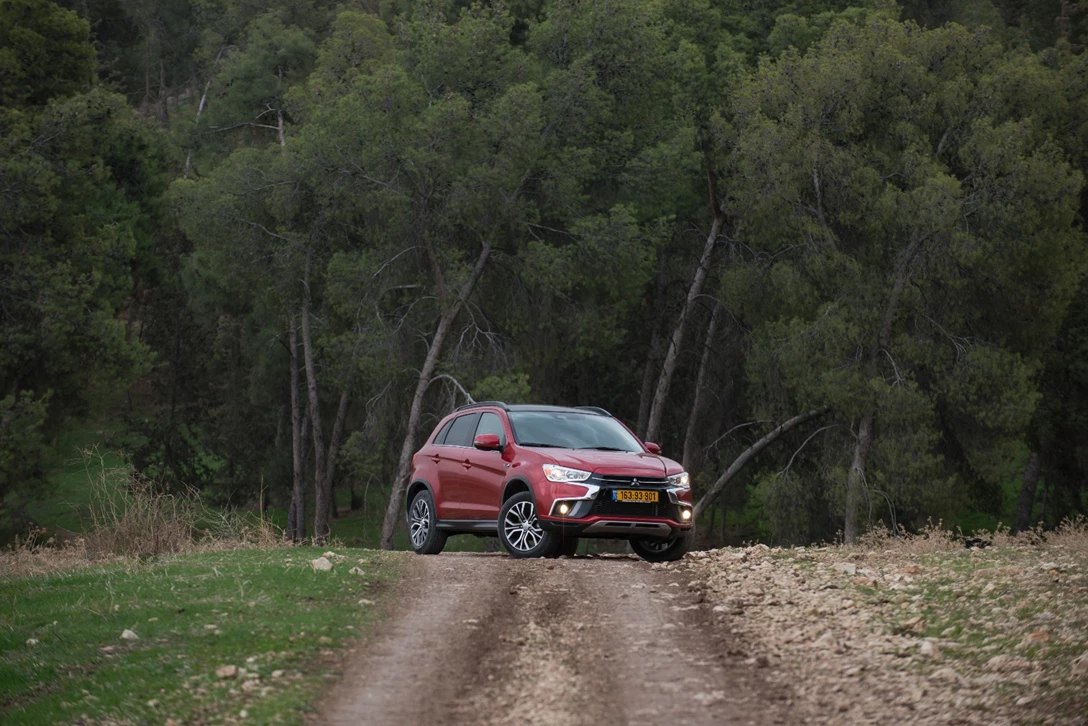 1591598-מיצובישי ASX (6).JPG