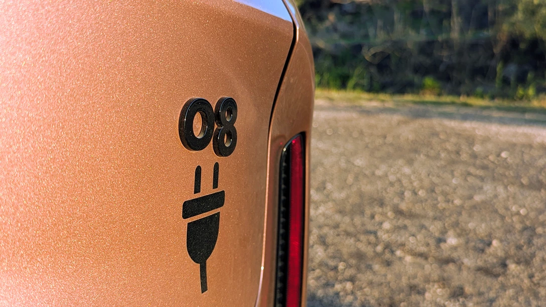 לינק אנד קו 08