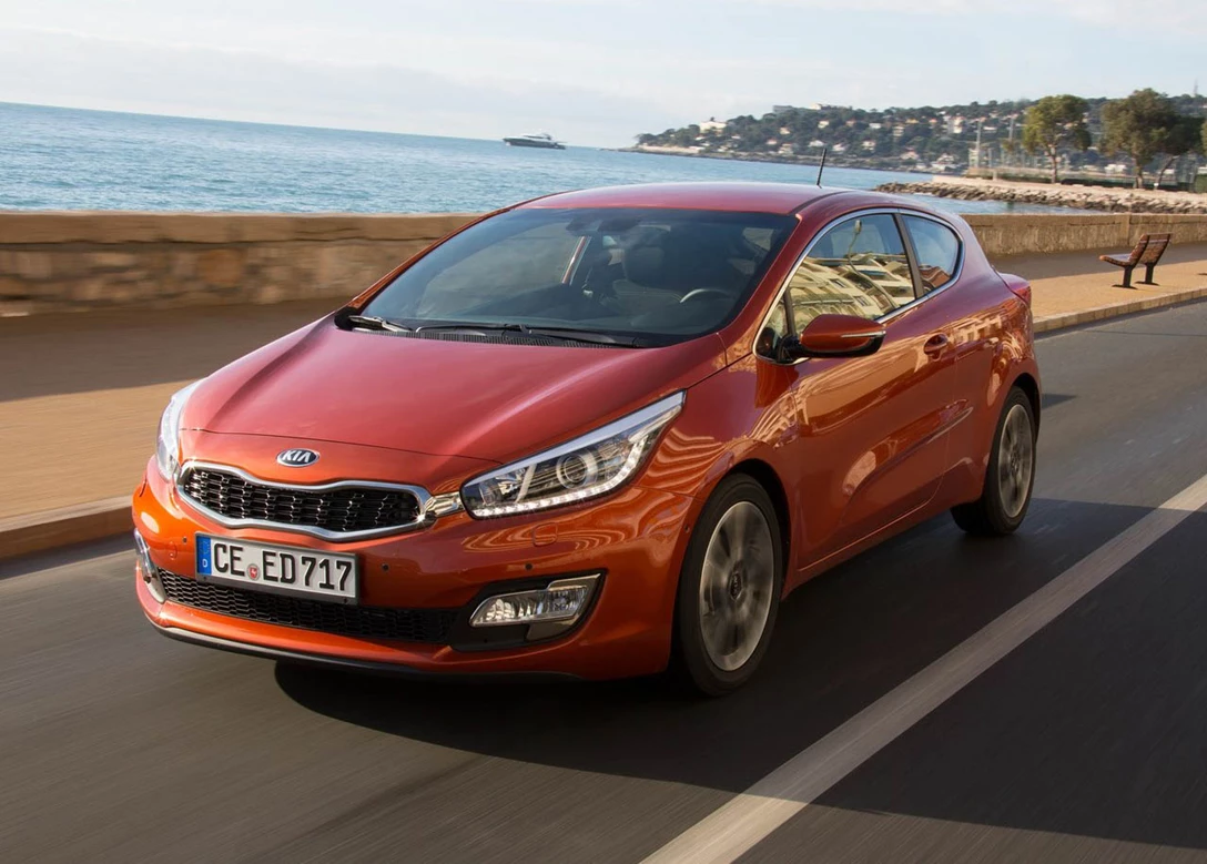 1701904-Kia-Pro_Ceed-2014-1280-298f1d51d71f299dfa395322c0d581ffe0.jpg