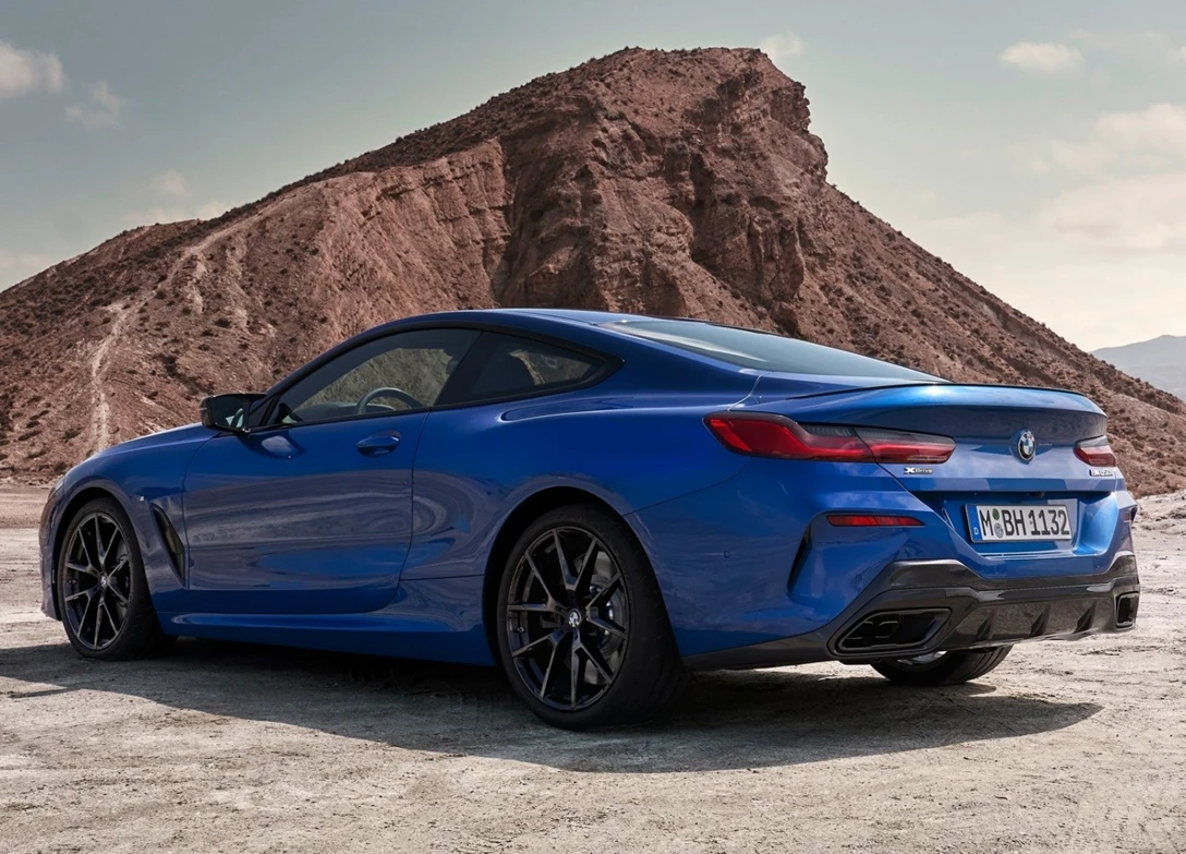 1684652-BMW-8-Series-2023-03.jpg
