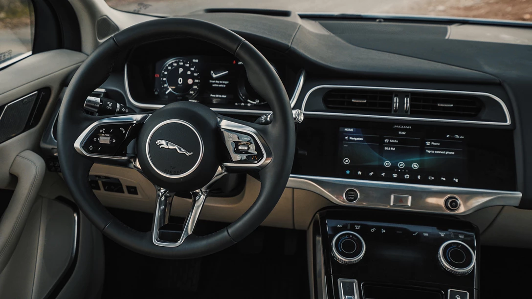 1611374-Interior 002.jpg