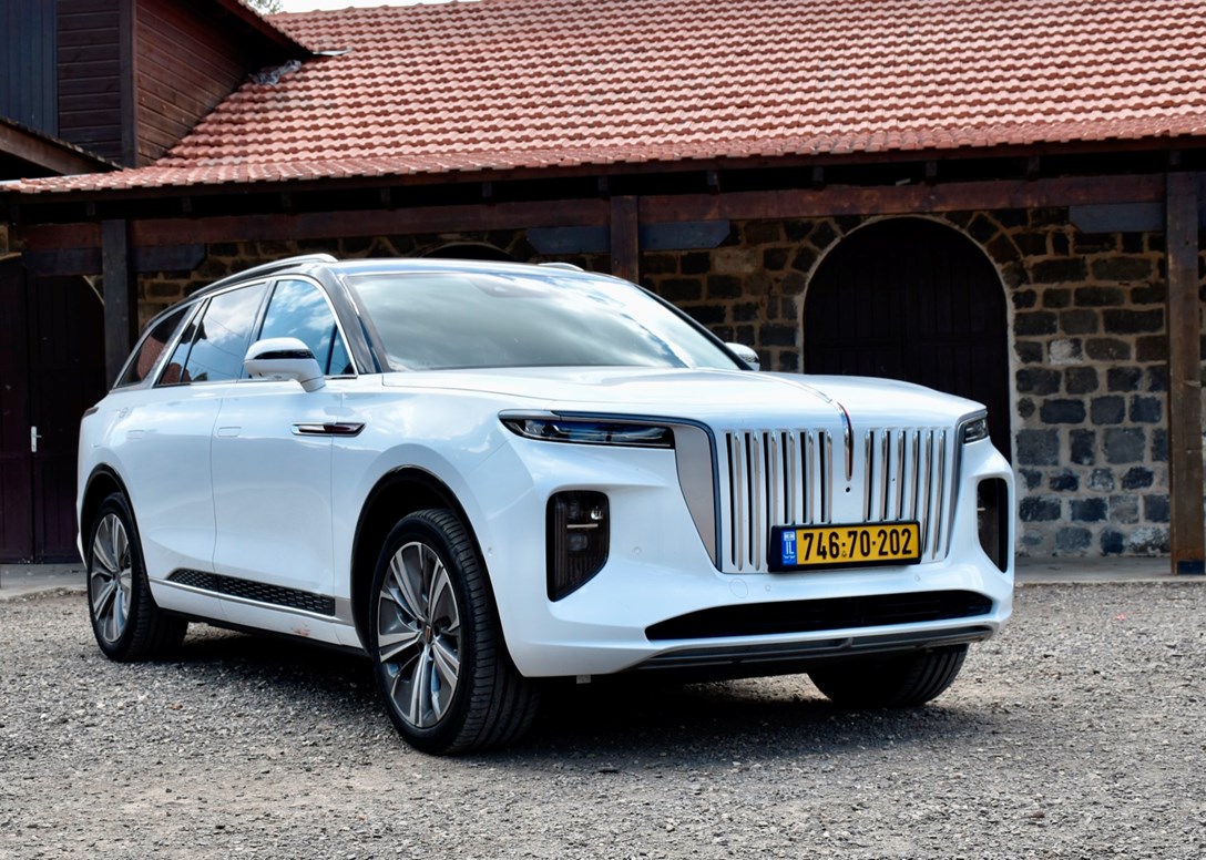 1660024-HONGQI - 19.jpeg