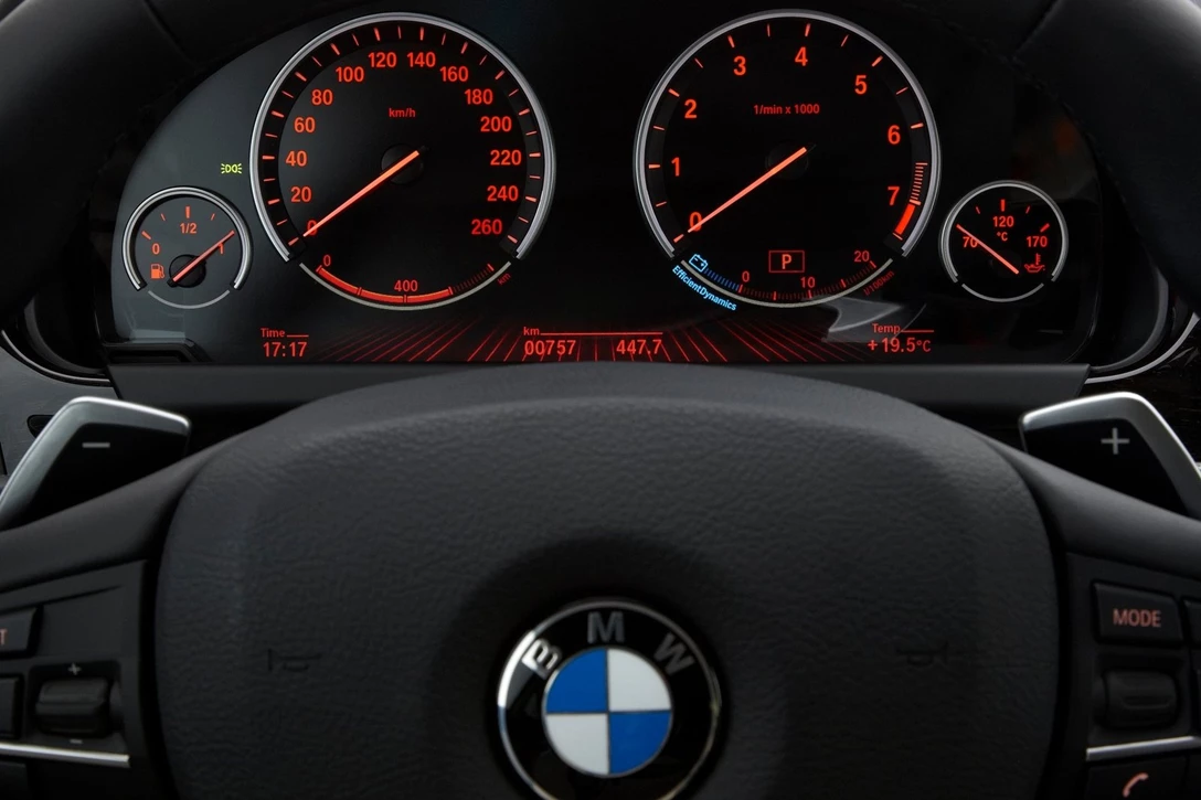 ב.מ.וו סדרה 6 קופה 2011