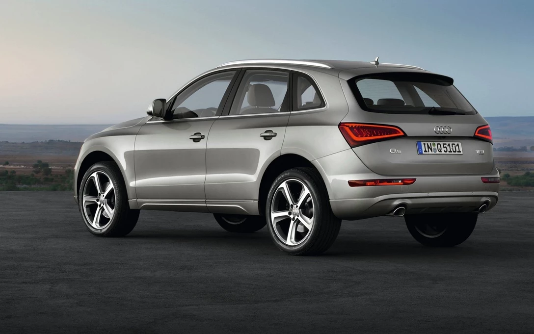 1687238-Audi-Q5-2013-1600-1b.jpg