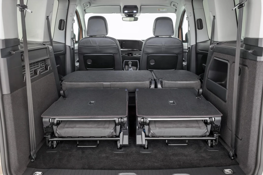 1630471-Caddy 5_020.jpg