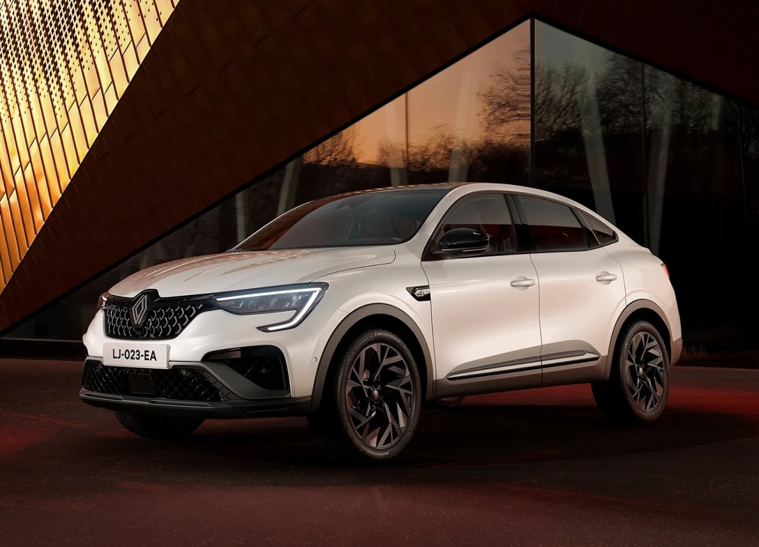 1705769-Renault-Arkana-2025-FL (6).jpg