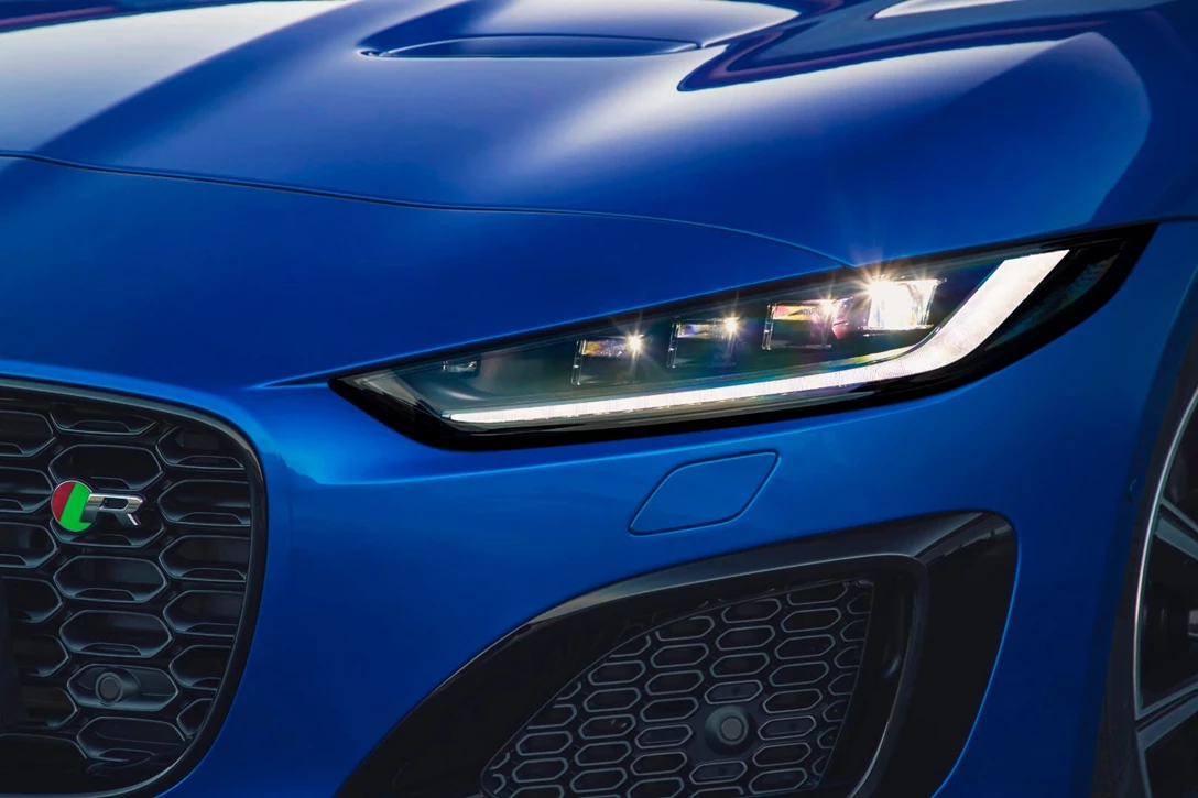 1626482-Jag_F-TYPE_21MY_Reveal_Image_Detail_Headlamp_02.12.19_01.jpg