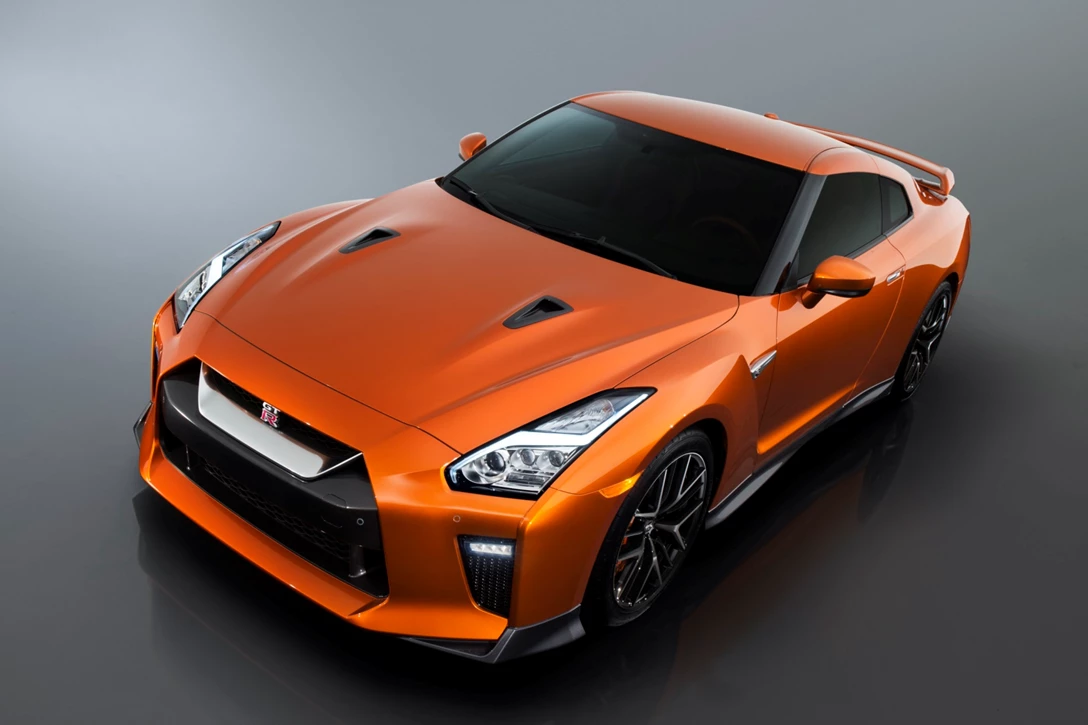 1582613-2017_nissan_gtr_33.jpg