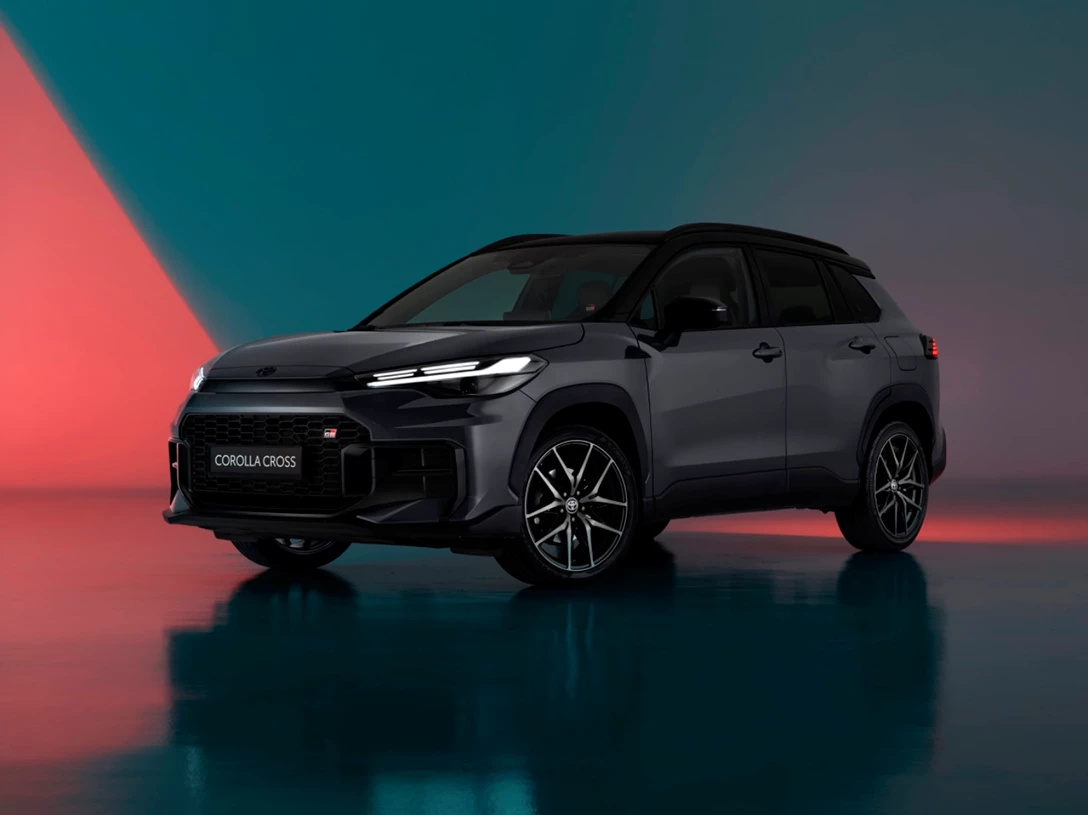 1708772-2025-corollacrossgrsport-003.jpg